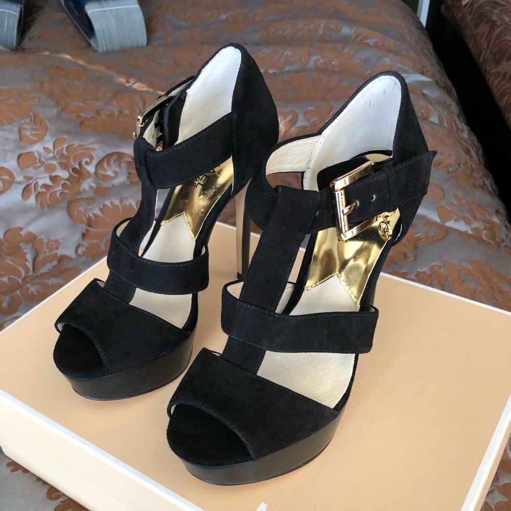 Michael Kors black suede heels